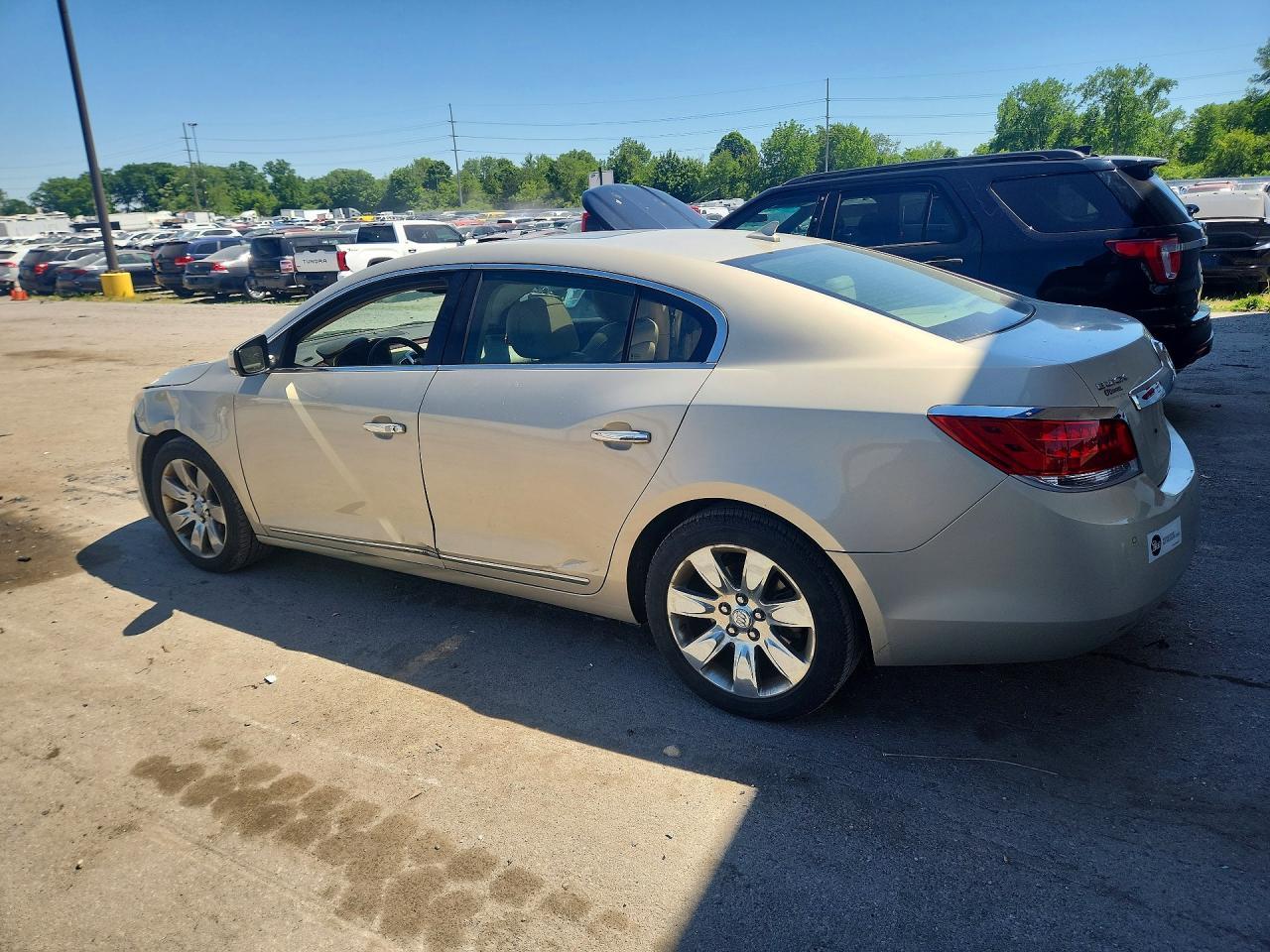 2010 Buick Lacrosse Cxl - Фото 2