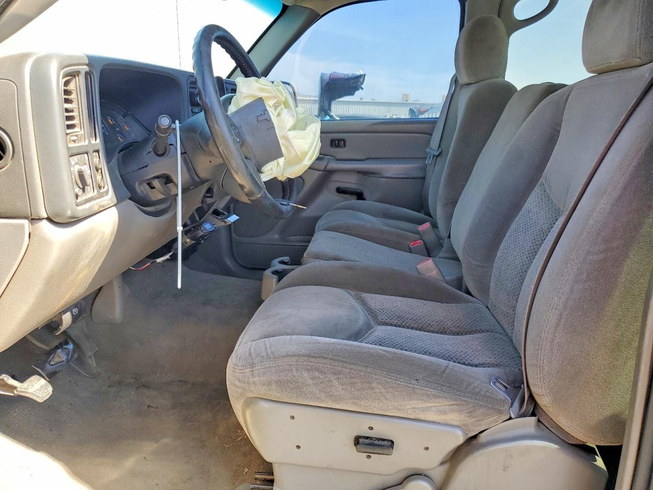 2006 Chevrolet Avalanche C1500 - Image 7