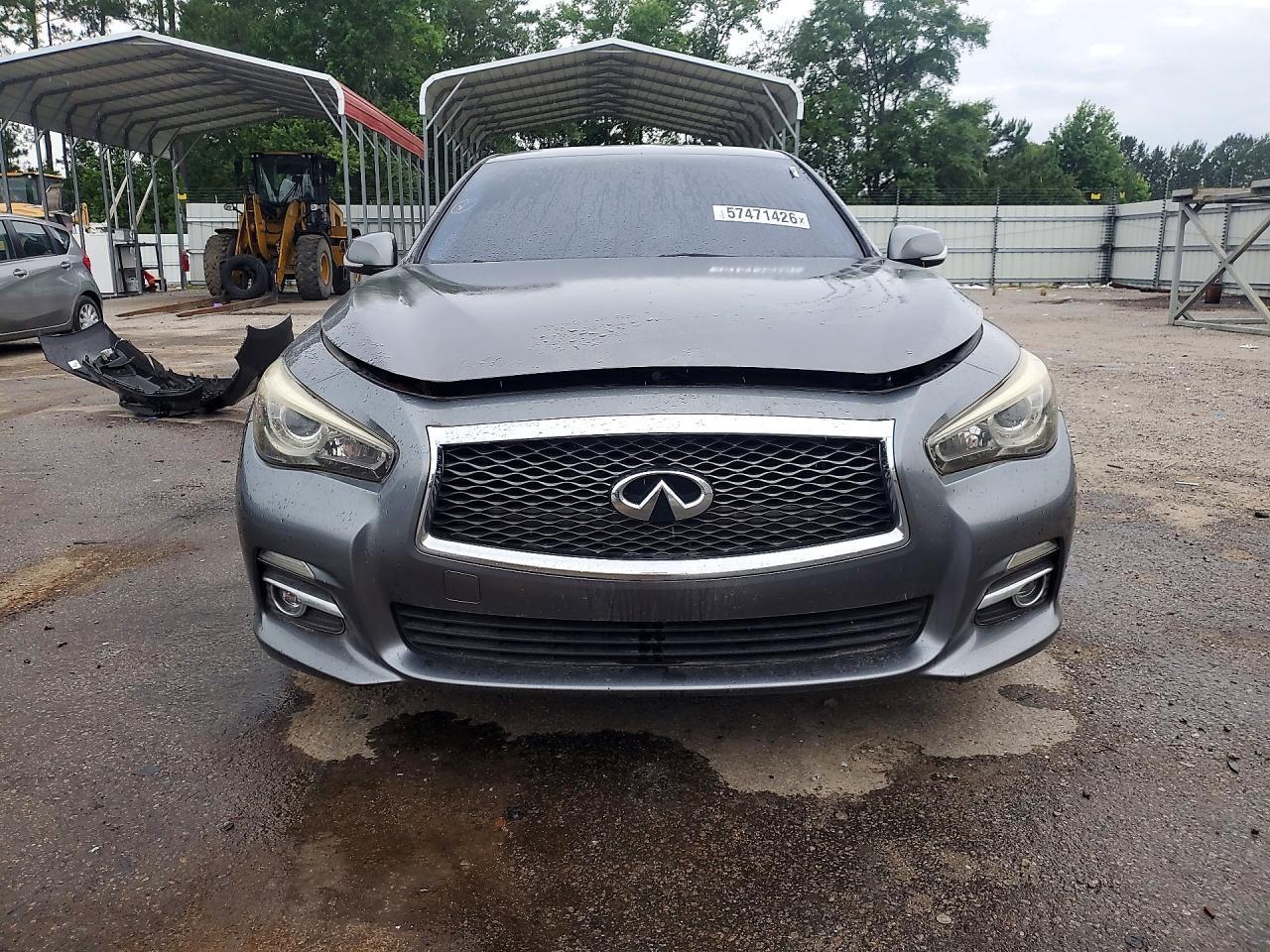 2017 Infiniti Q50 3.0T Premium - Image 5