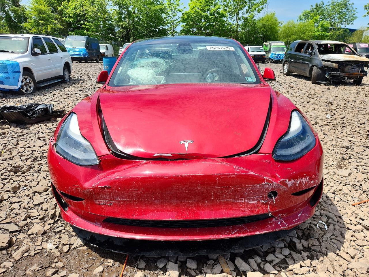 2023 Tesla Model 3 - Фото 5