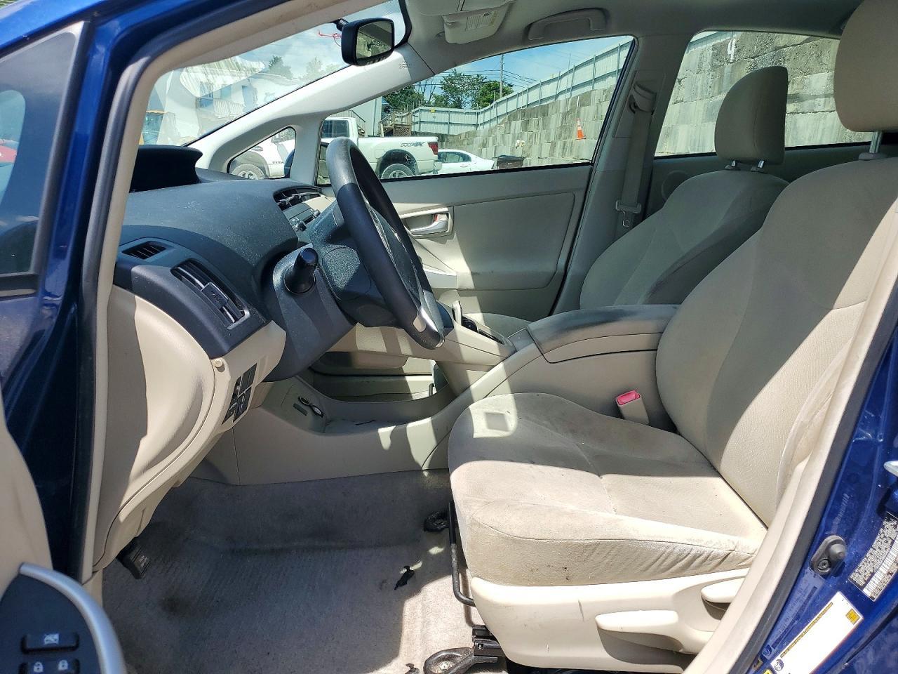 2011 Toyota Prius - Фото 7