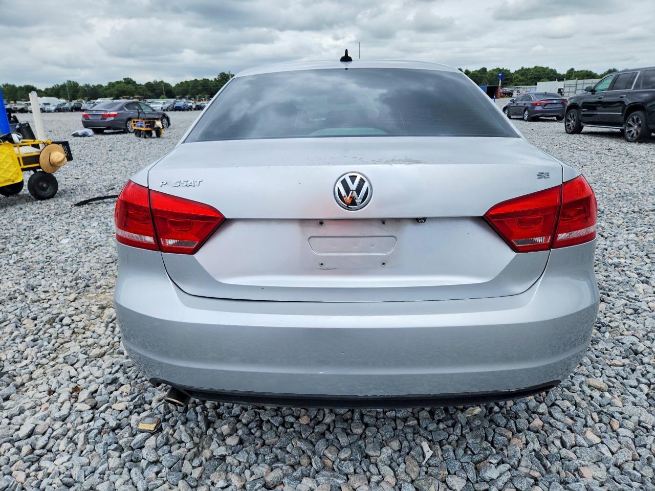 2013 Volkswagen Passat Se - Image 6