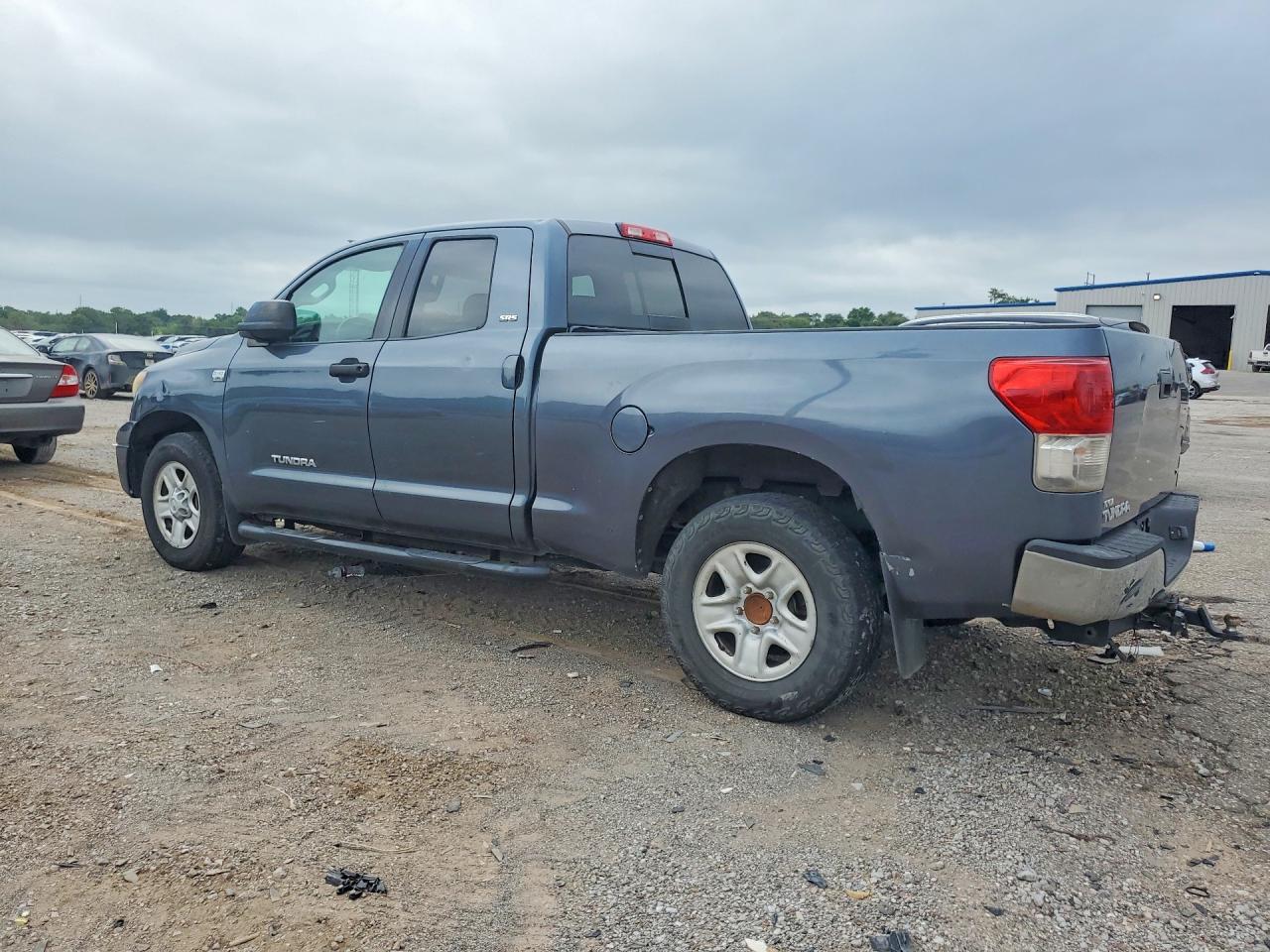 2010 Toyota Tundra Double Cab Sr5 - Фото 2