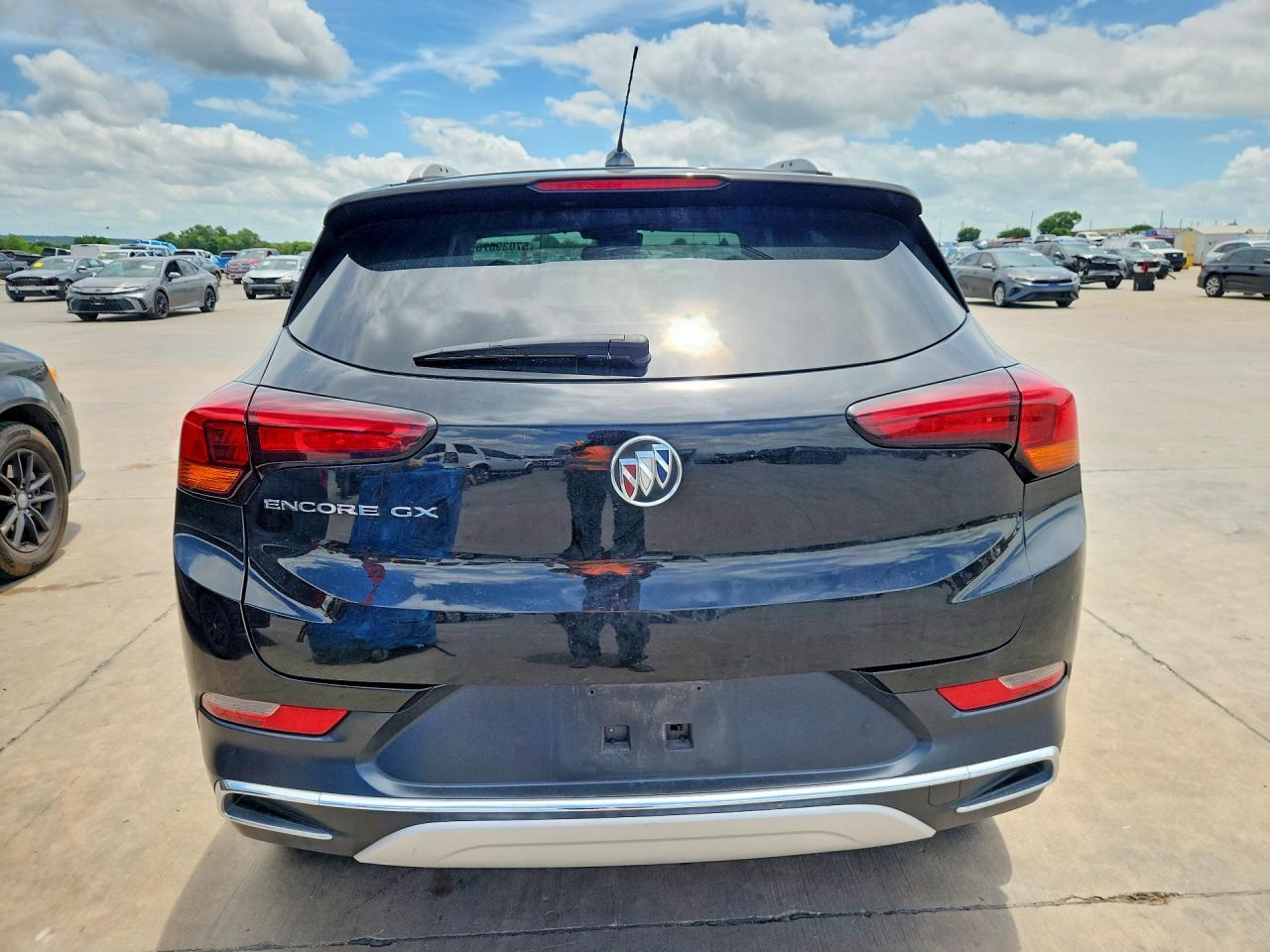 2022 Buick Encore Gx Essence - Фото 6