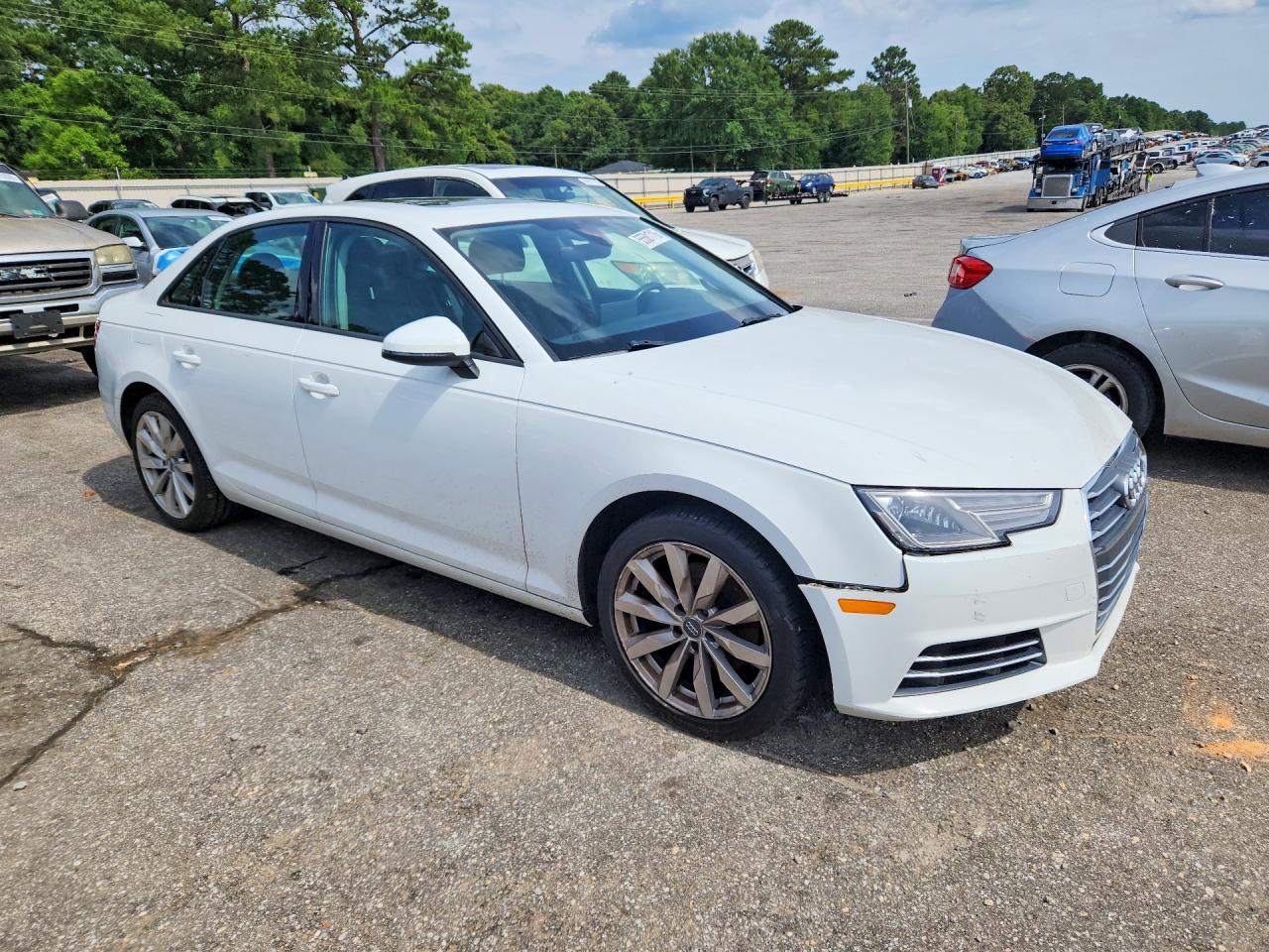 2017 Audi A4 Ultra Premium - Image 4