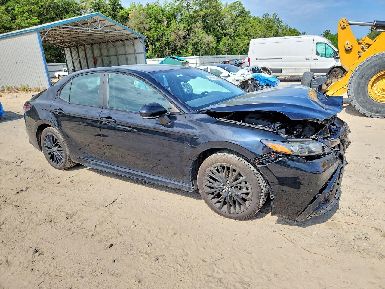 2021 Toyota Camry Se Nightshade - Image 4