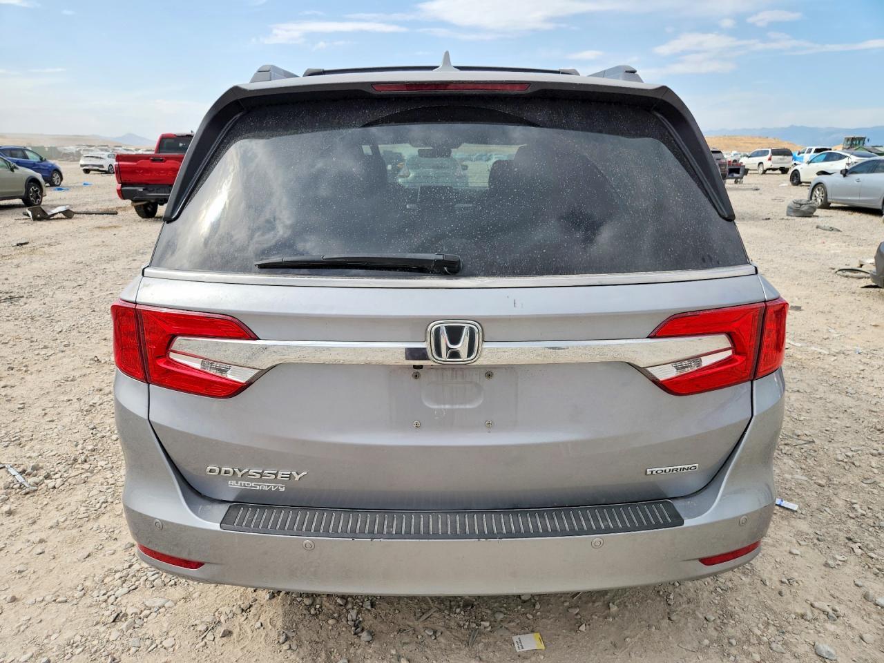 2019 Honda Odyssey Touring - Фото 6