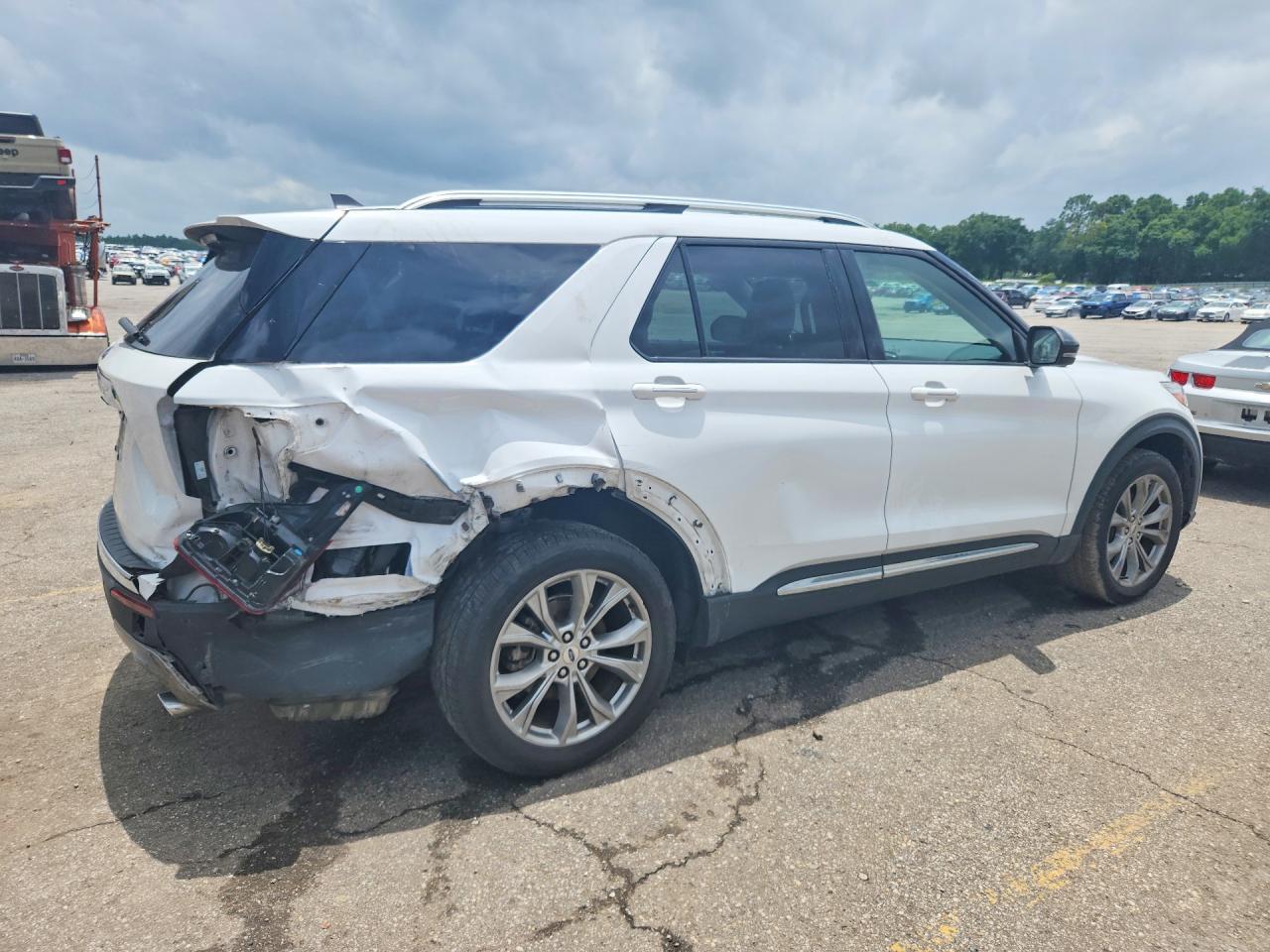 2021 Ford Explorer Limited - Фото 3