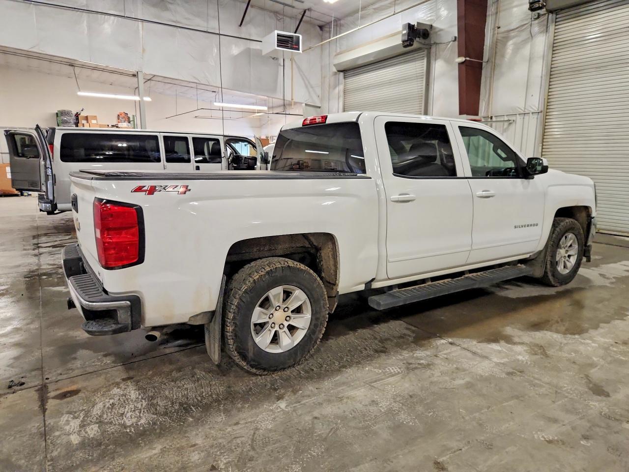 2018 Chevrolet Silverado K1500 Lt - Image 3
