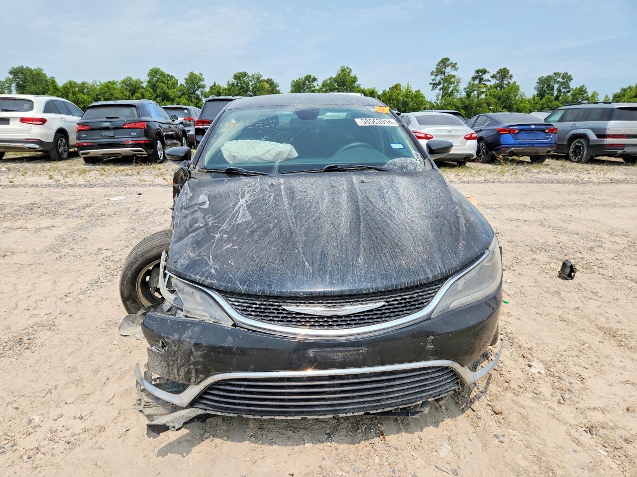2015 Chrysler 200 Limited - Image 5