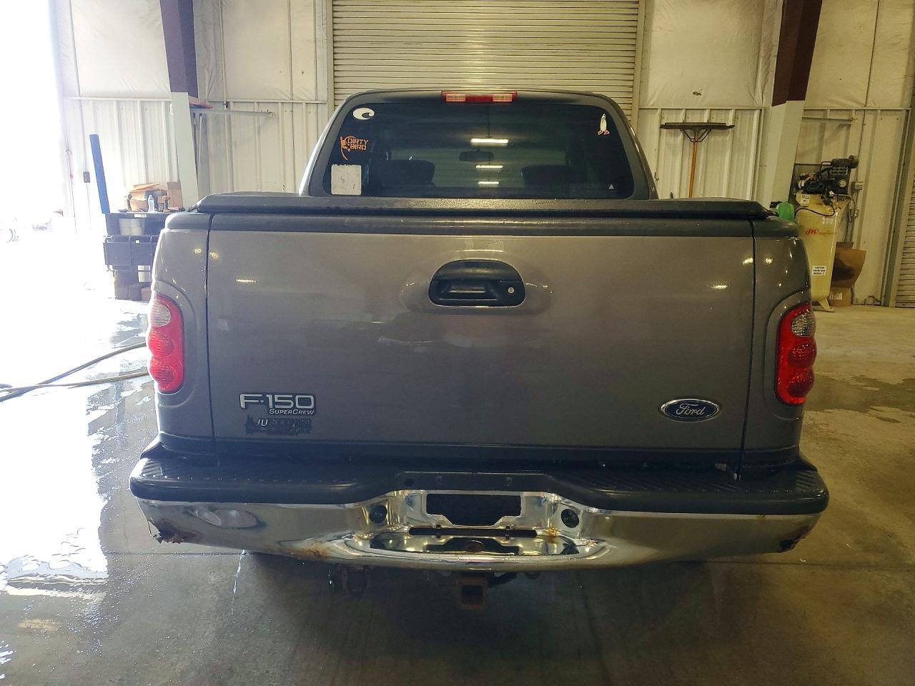 2003 Ford F150 Lariat Supercre - Image 6