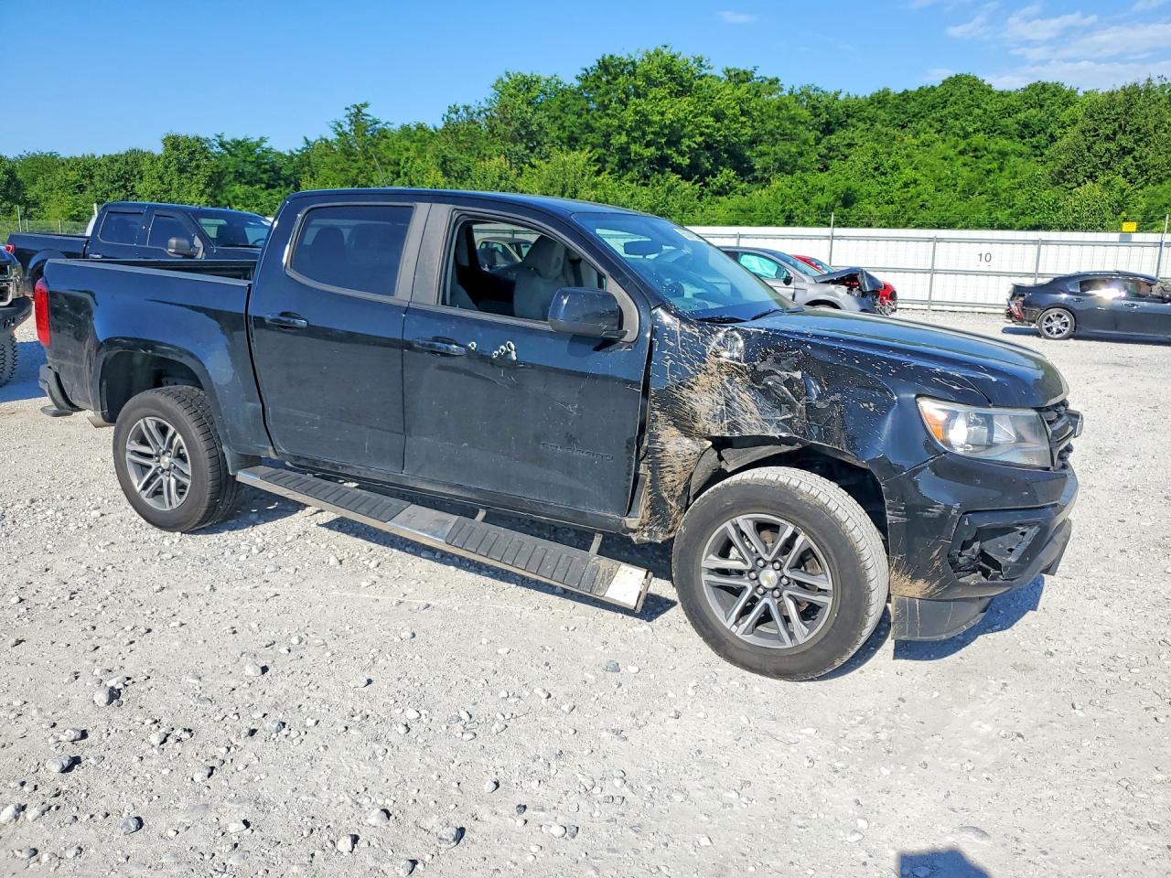 2021 Chevrolet Colorado - Image 4