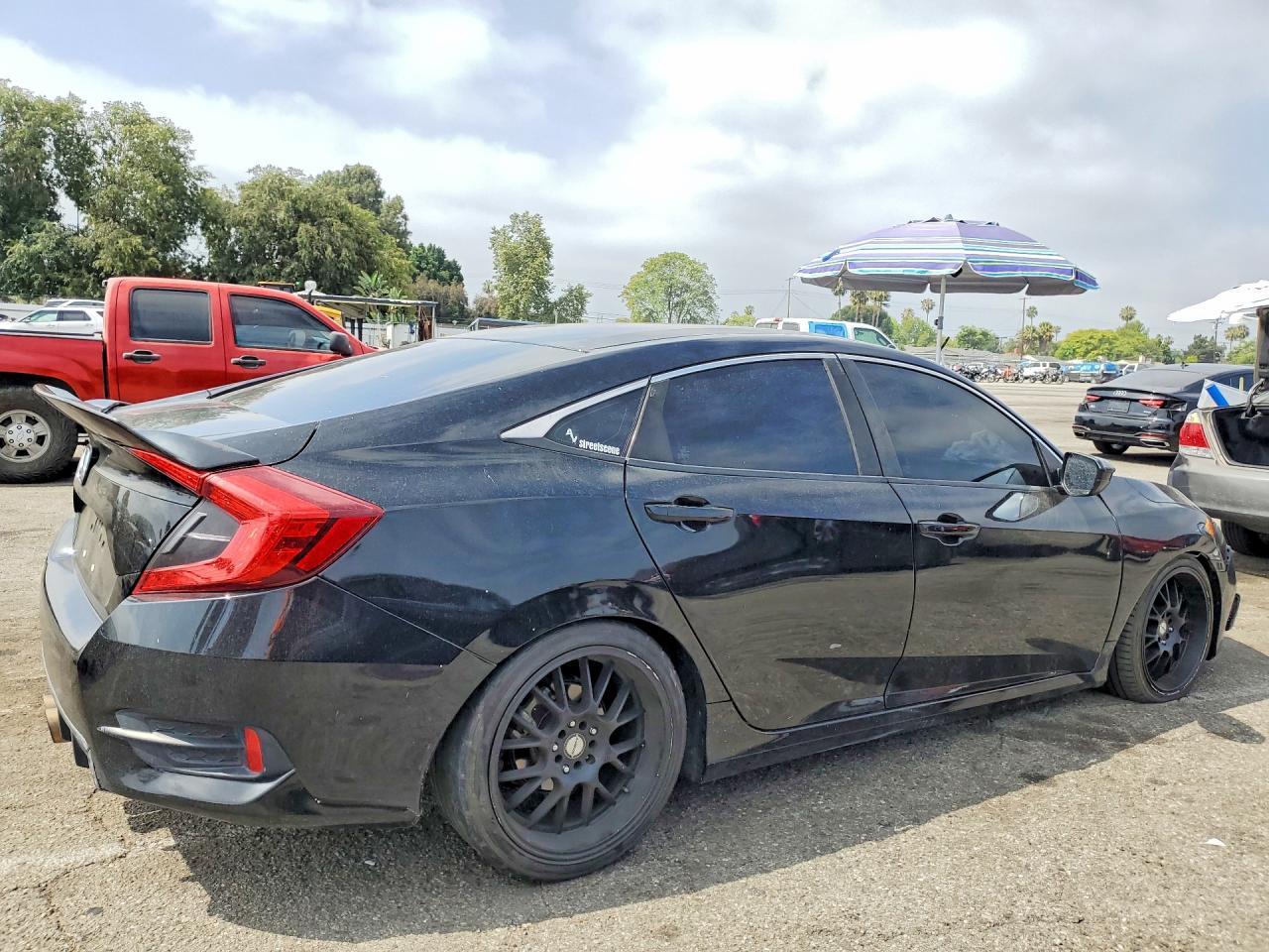 2021 Honda Civic Sport - Фото 3