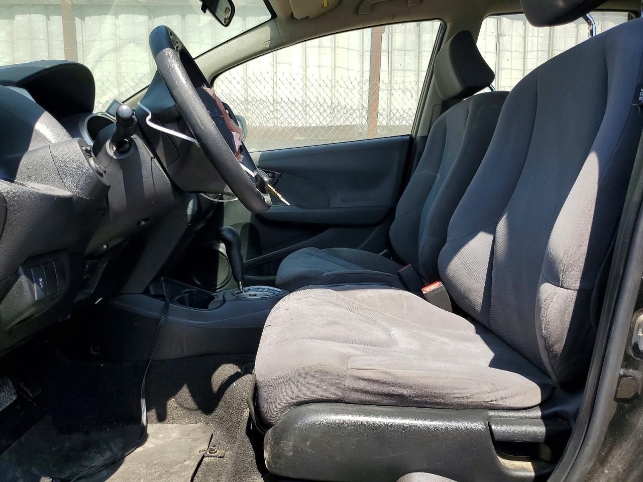 2013 Honda Fit - Image 7