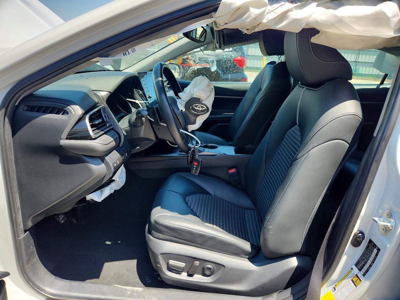 2024 Toyota Camry Se - Image 7