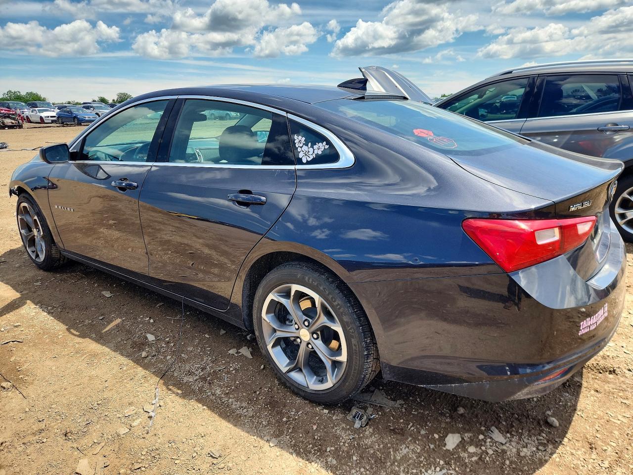 2023 Chevrolet Malibu Lt - Фото 2
