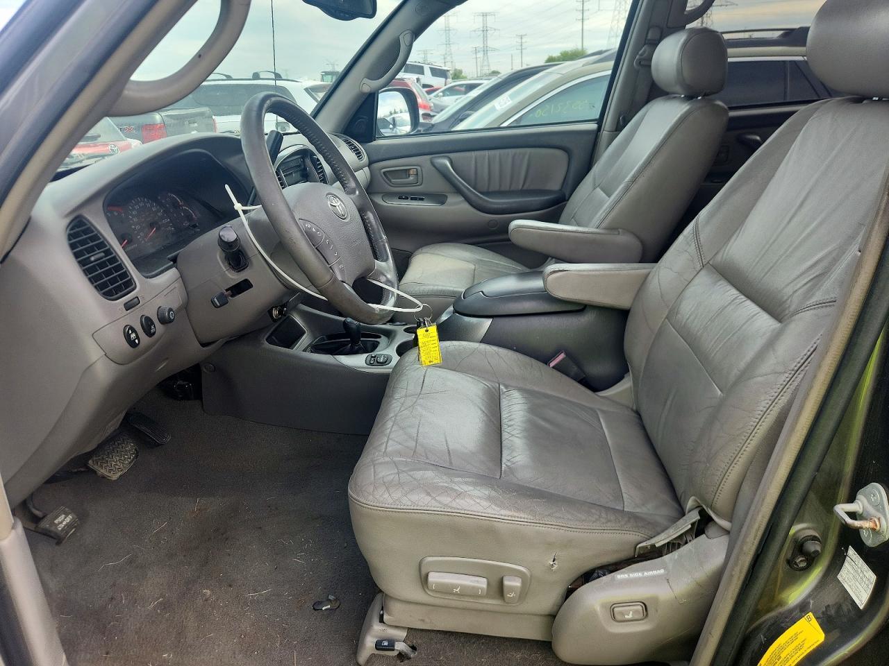 2004 Toyota Sequoia Limited - Фото 7