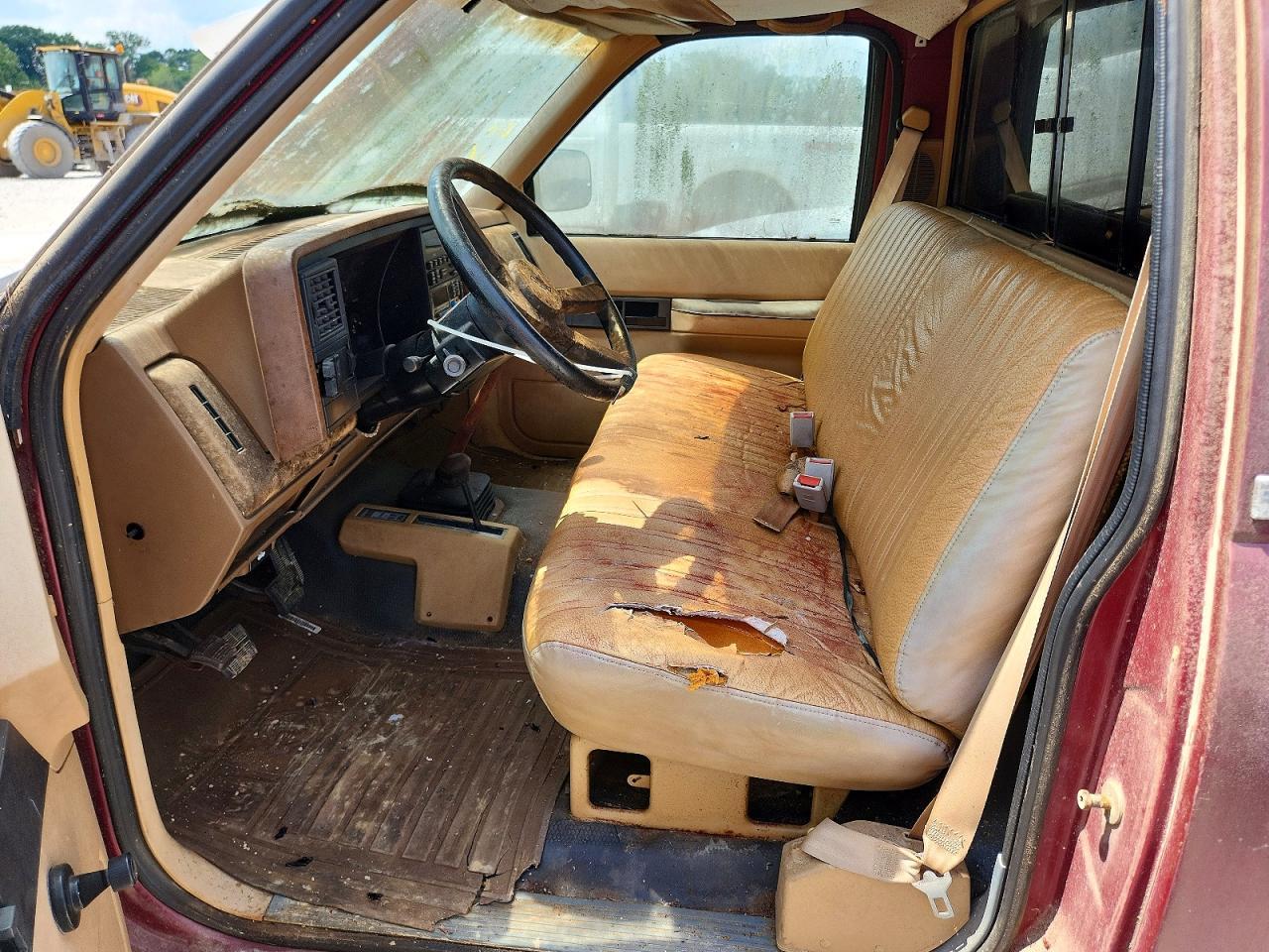 1988 Chevrolet Gmt-400 K1500 - Image 7