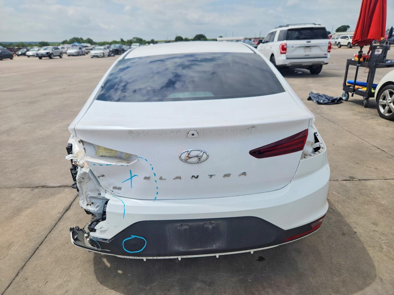2019 Hyundai Elantra Se - Image 6