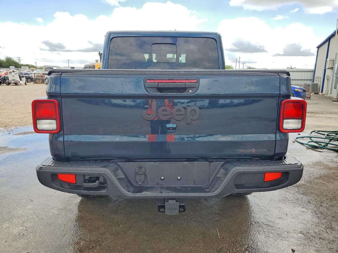 2025 Jeep Gladiator Sport - Фото 6