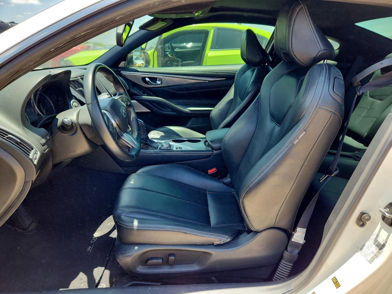 2018 Infiniti Q60 3.0T Luxe - Фото 7