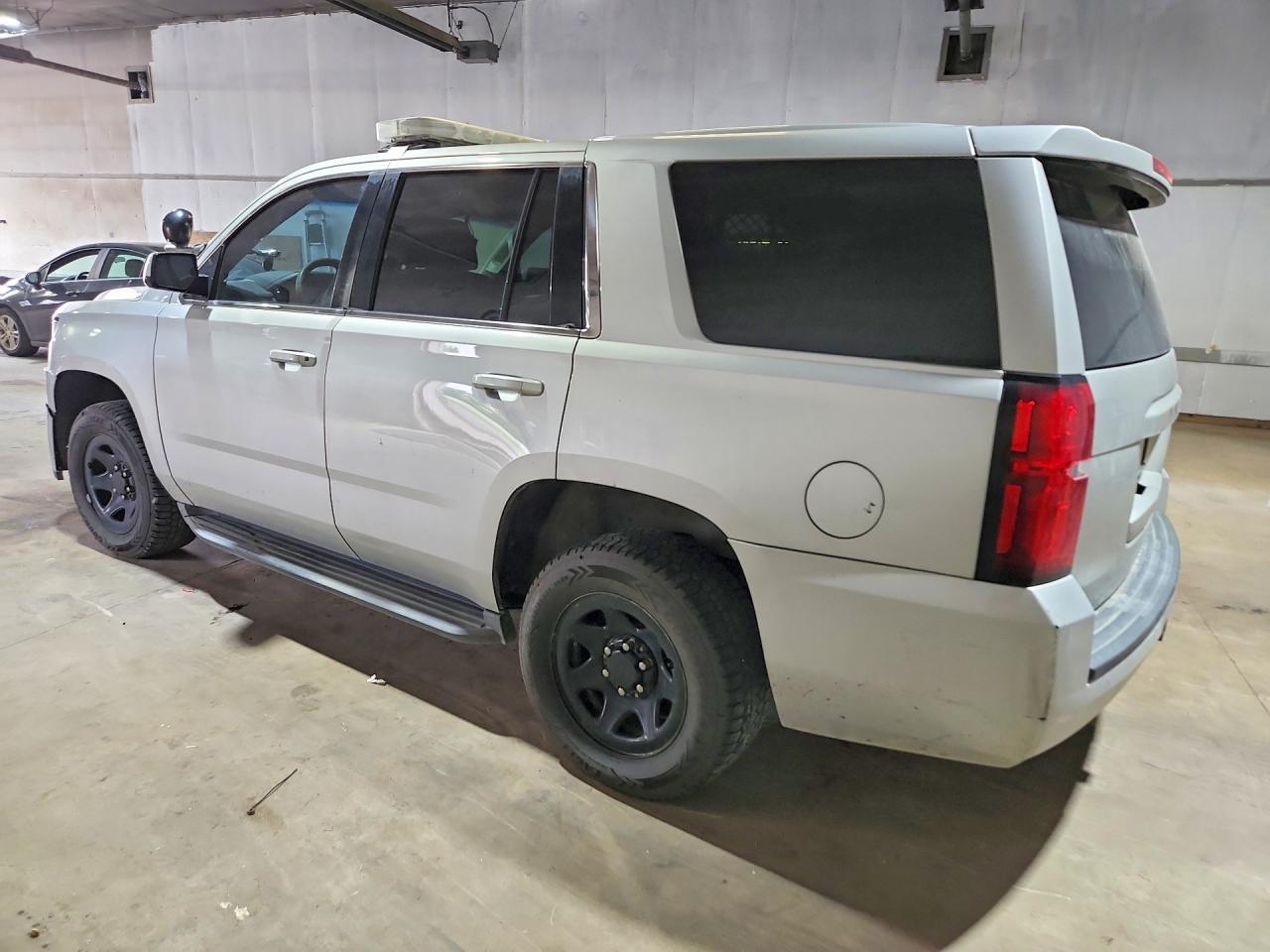 2015 Chevrolet Tahoe Police - Image 2