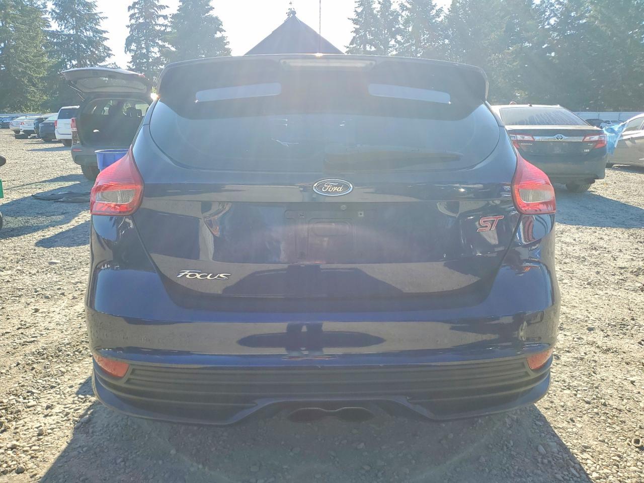 2016 Ford Focus St - Фото 6