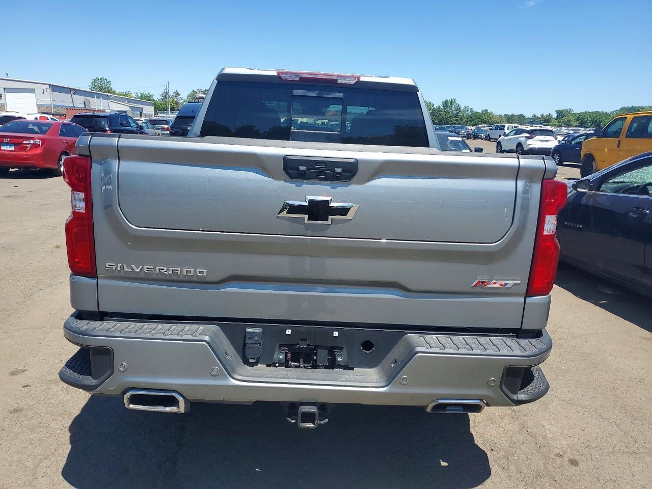2024 Chevrolet Silverado K1500 Rst - Image 6
