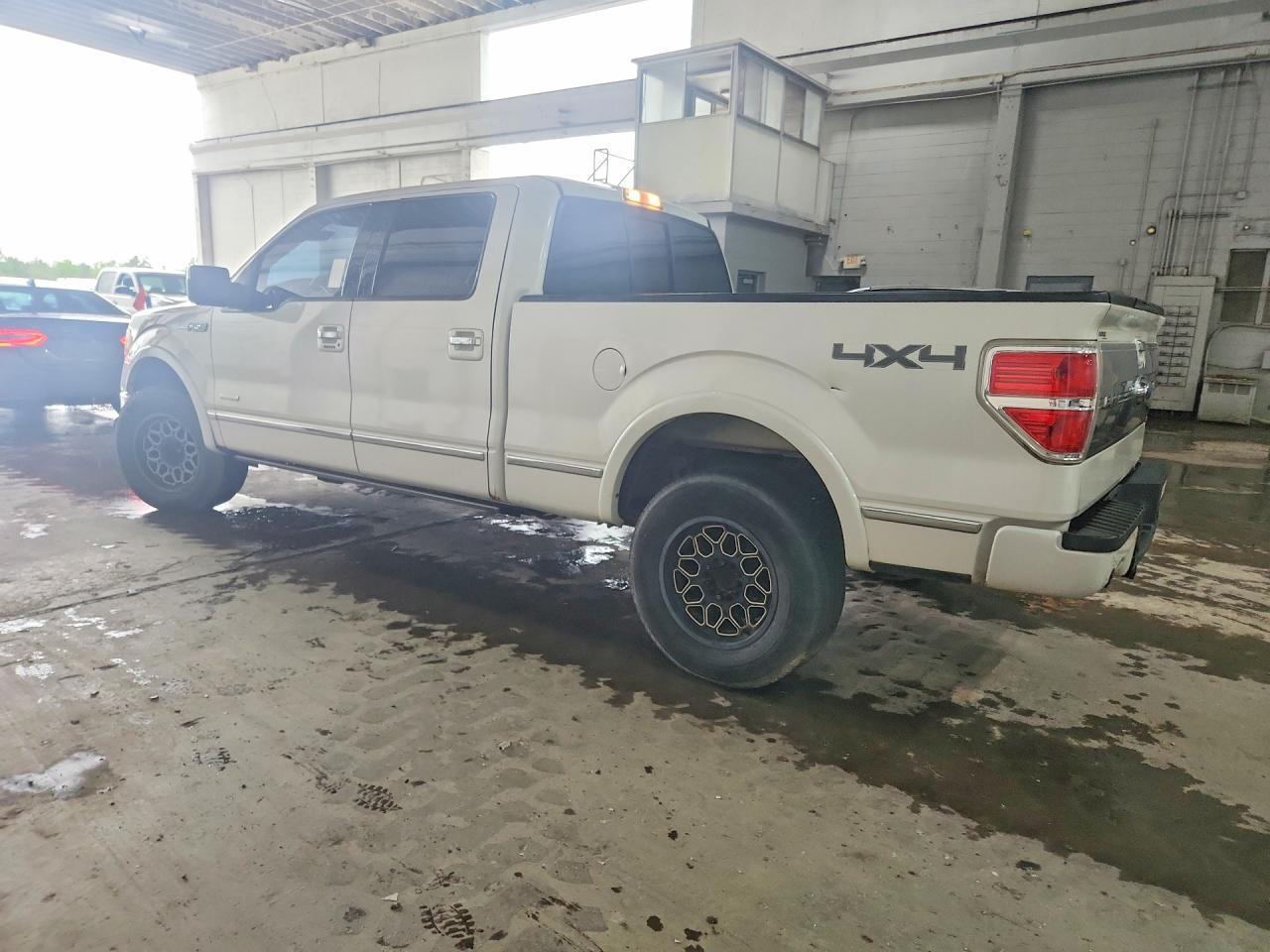 2012 Ford F150 Supercrew - Фото 2