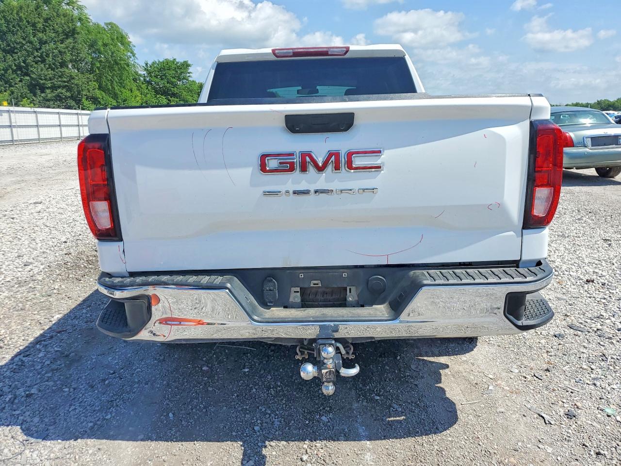 2024 GMC Sierra K1500 - Image 6