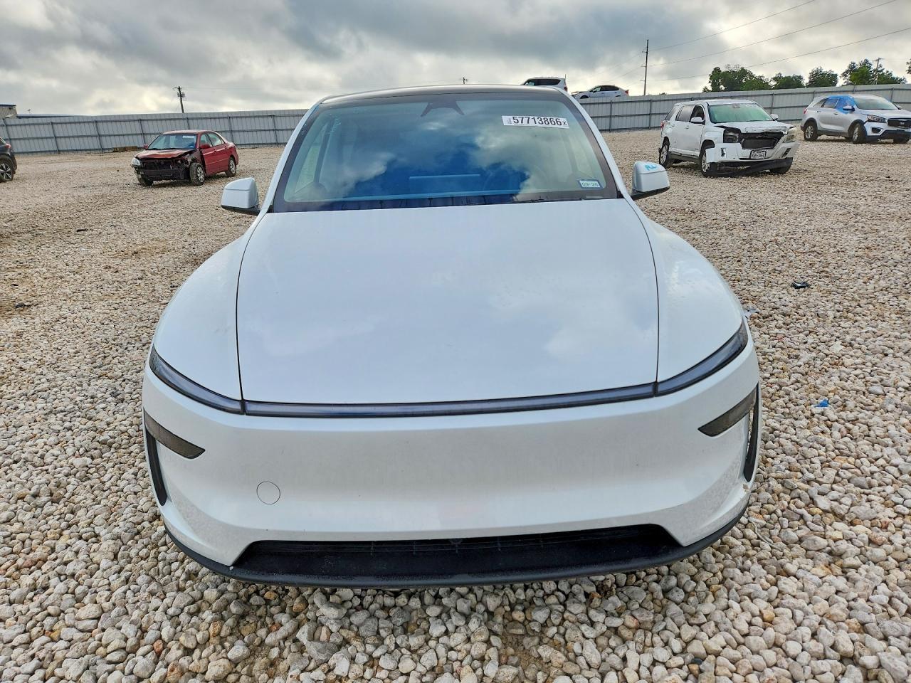 2026 Tesla Model Y - Image 5