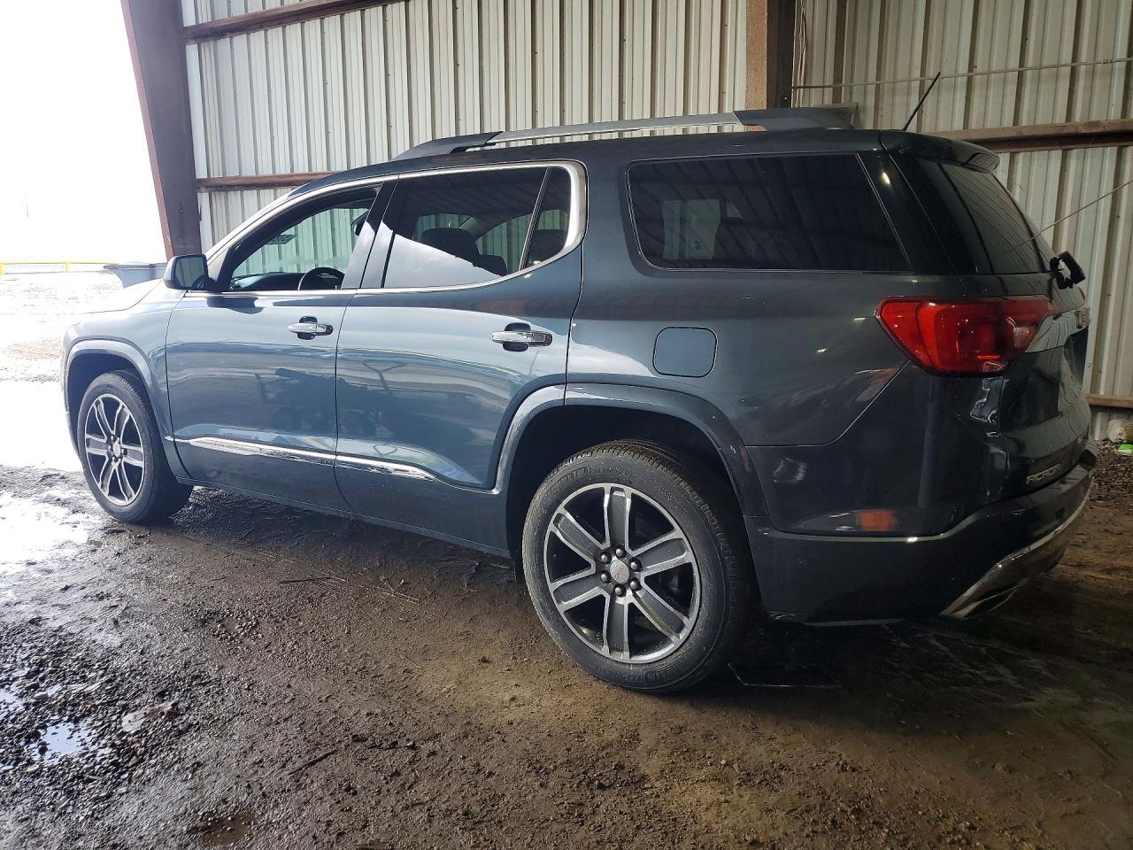 2019 GMC Acadia Denali - Фото 2