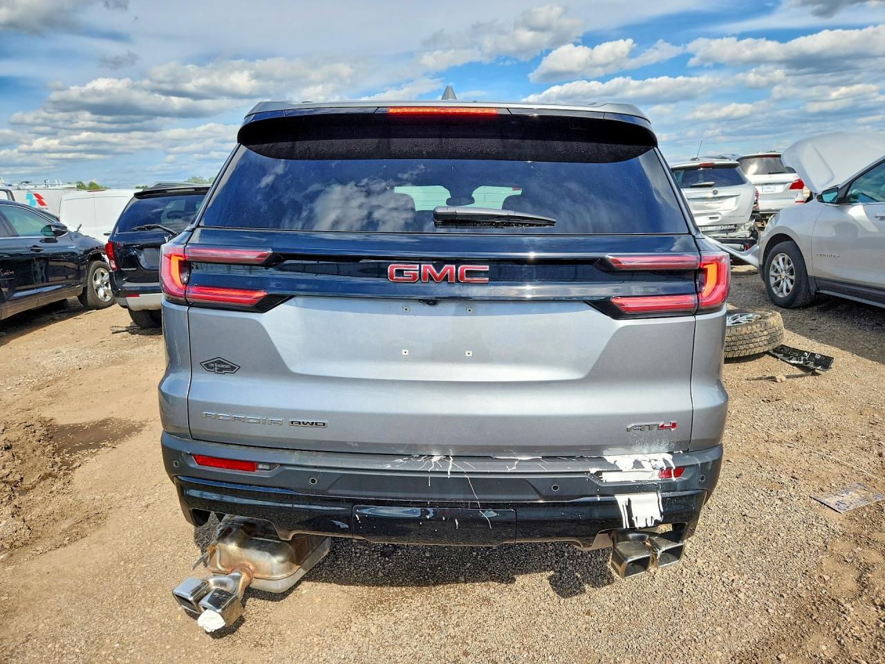 2025 GMC Acadia At4 - Image 6