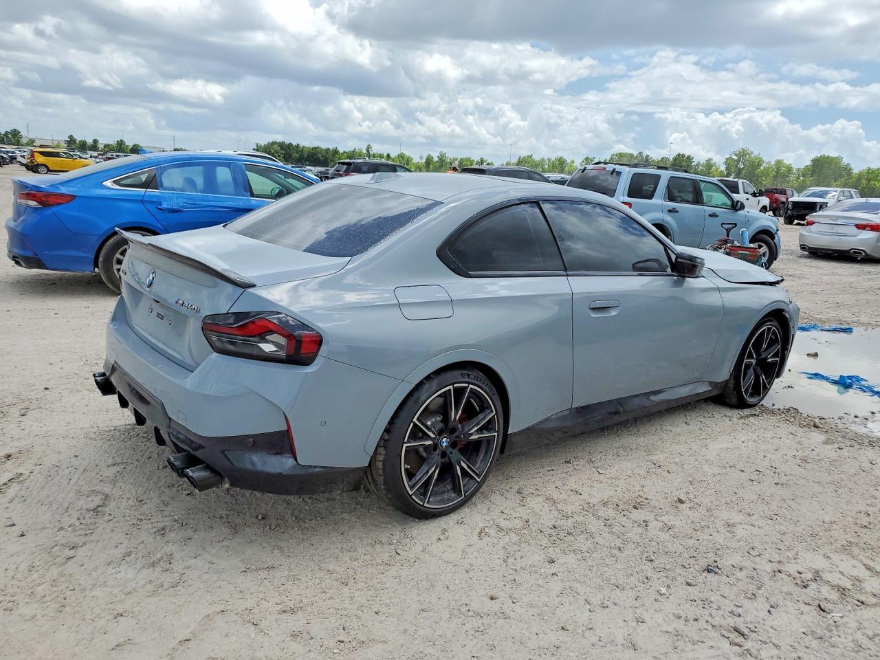 2024 BMW M240Xi - Фото 3