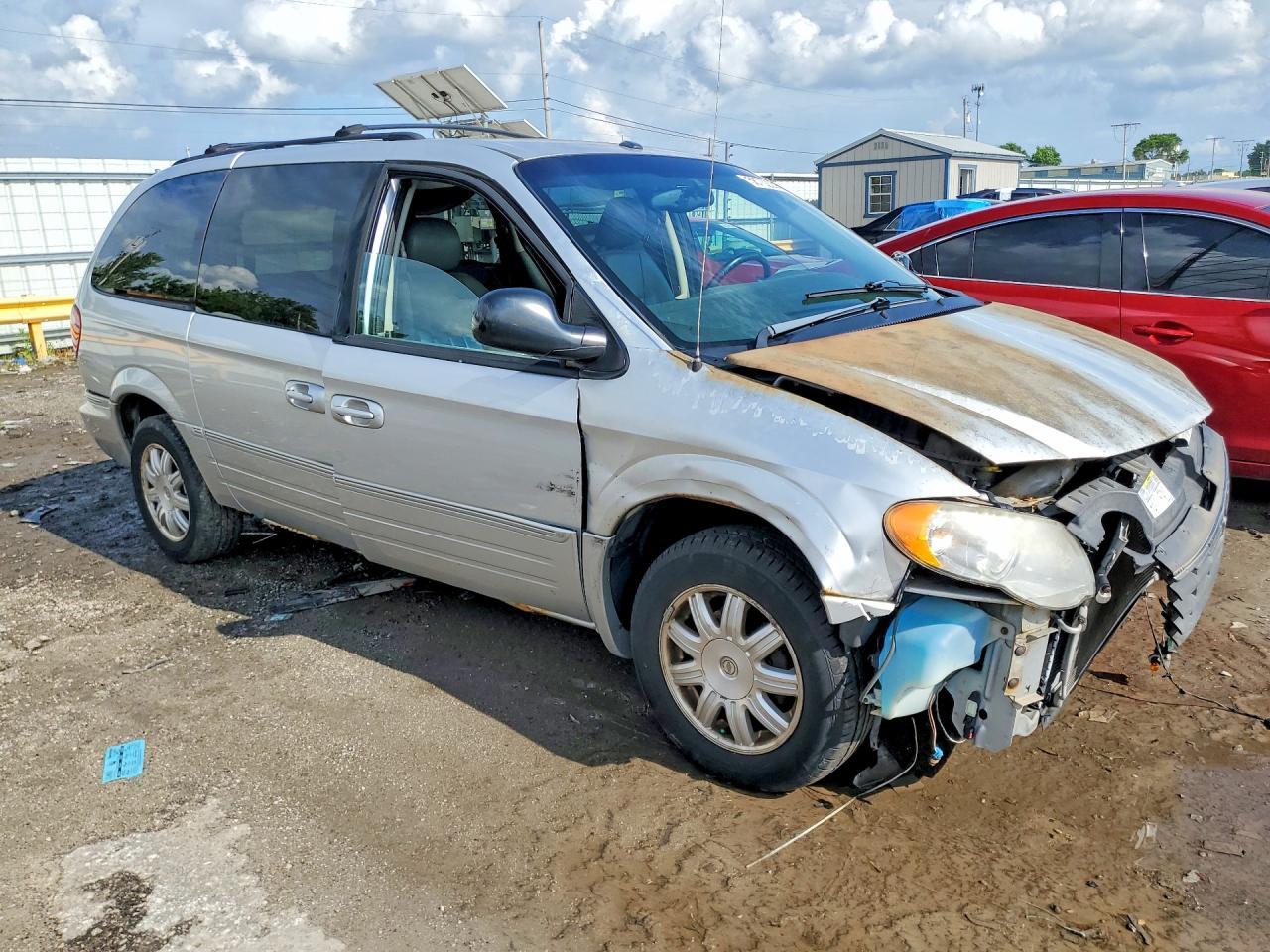 2007 Chrysler Town & Country Touring - Image 4