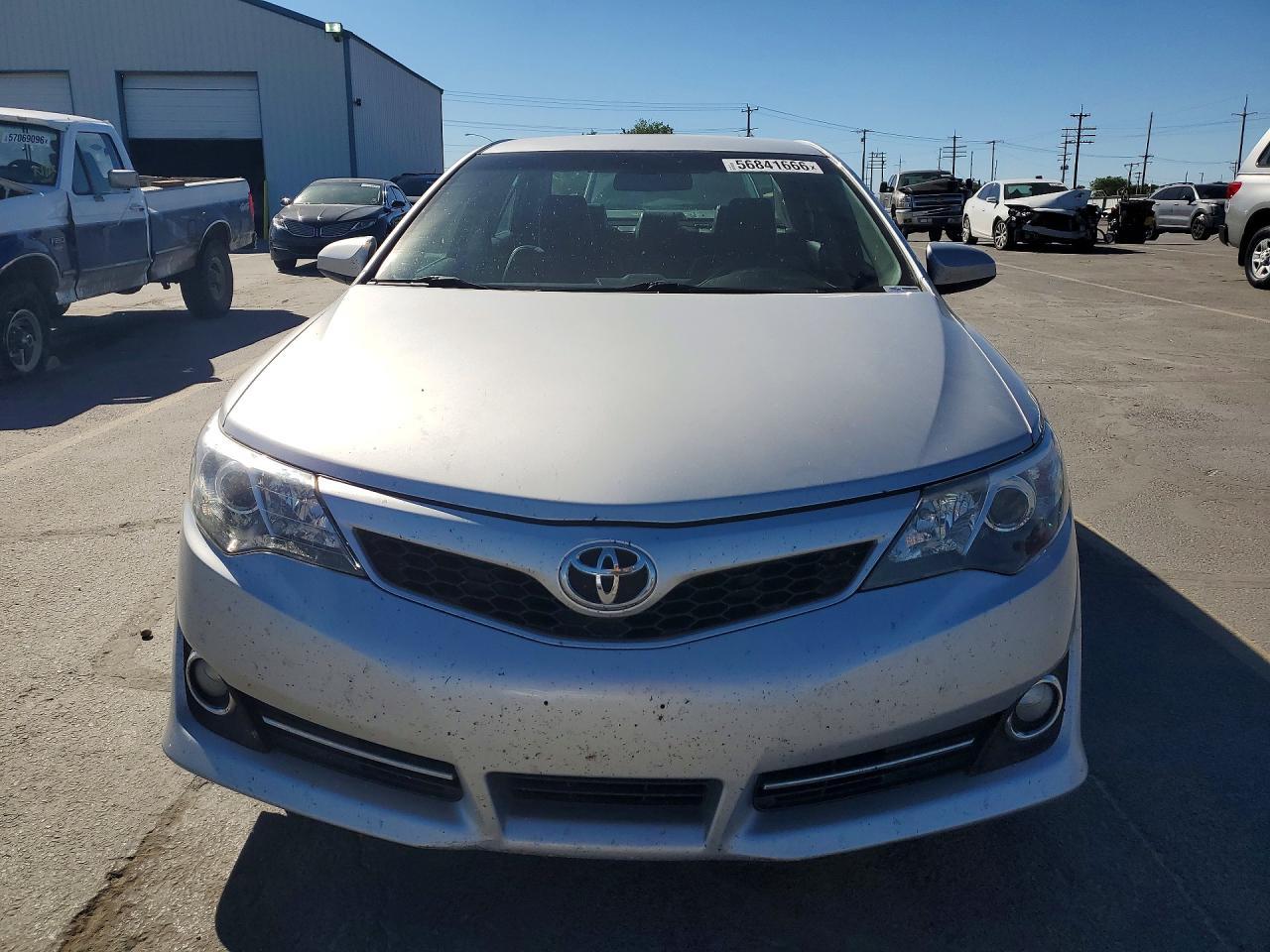 2014 Toyota Camry Se - Фото 5