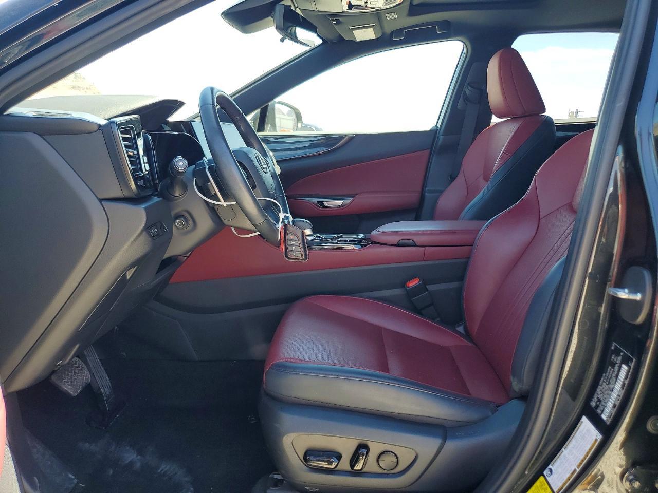 2024 Lexus Nx 350H Premium - Image 7