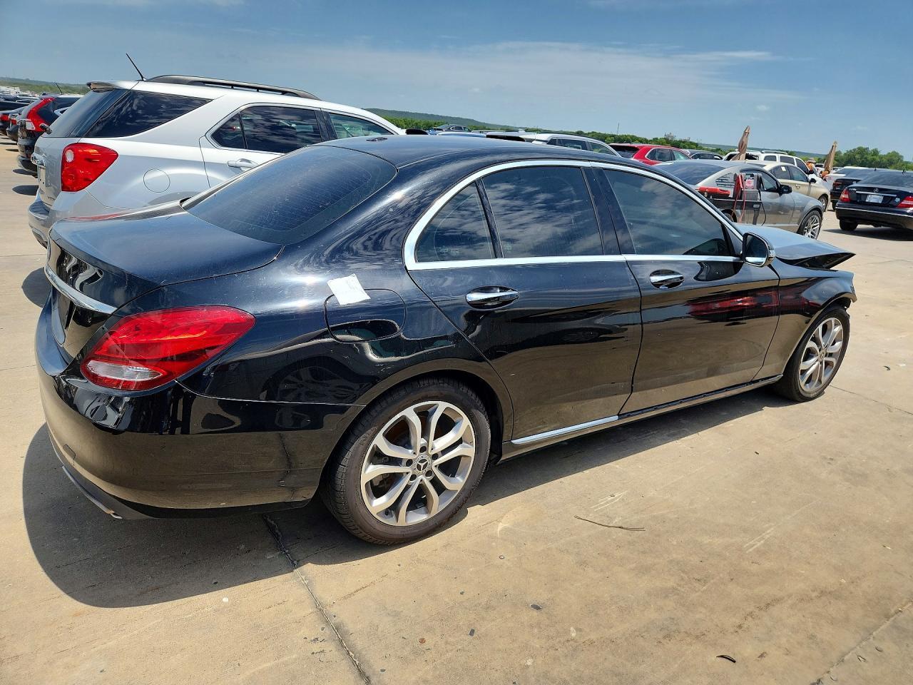 2018 Mercedes-Benz C 300 - Image 3