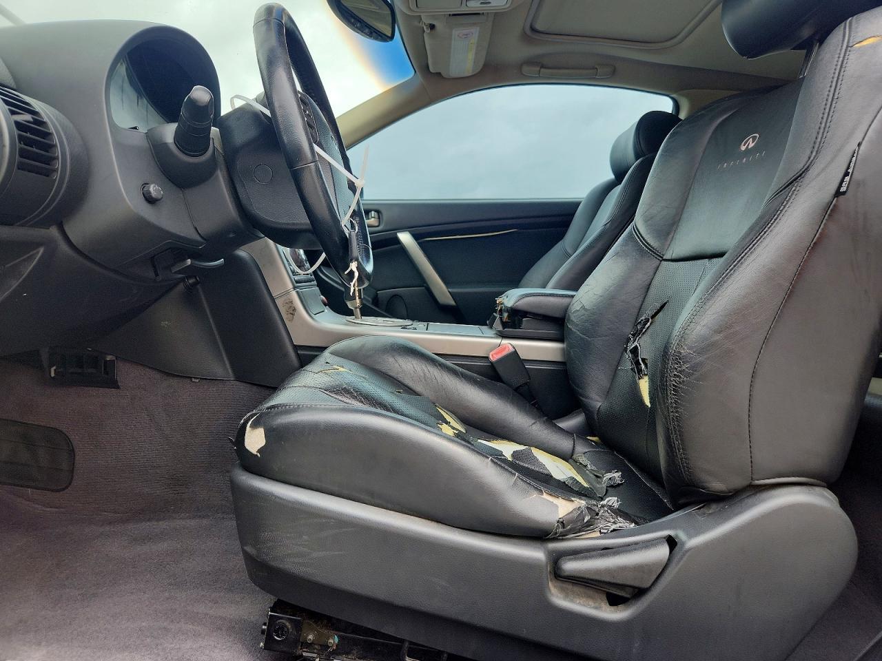 2003 Infiniti G35 Base - Image 7