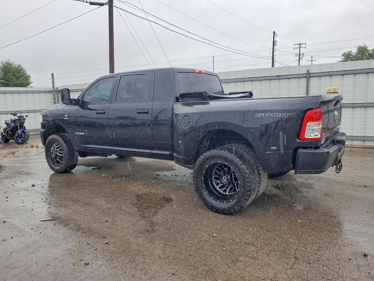2020 Ram 3500 Big Horn - Фото 2