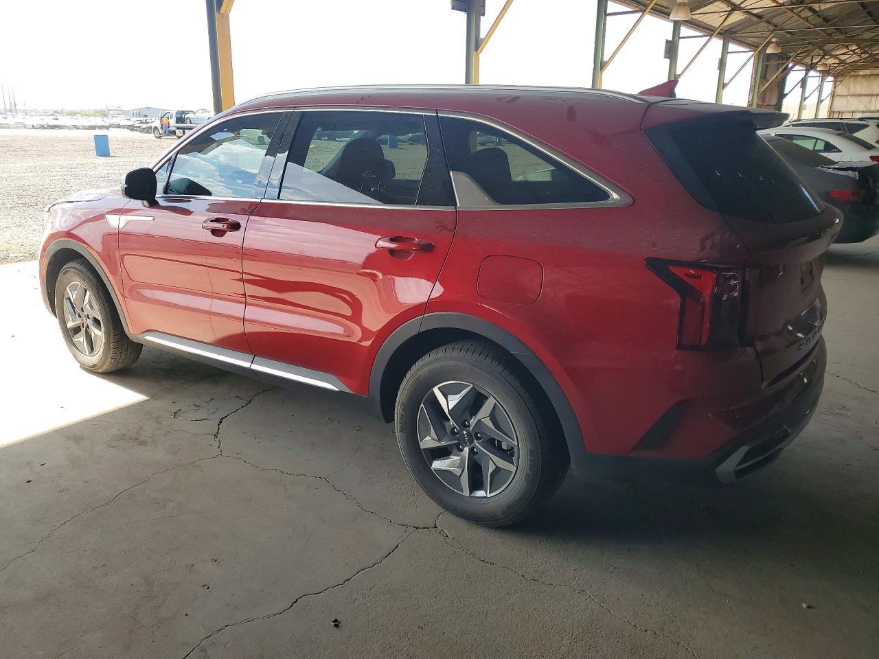 2022 Kia Sorento S - Фото 2