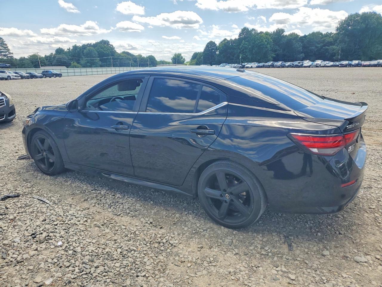 2021 Nissan Sentra Sr - Фото 2