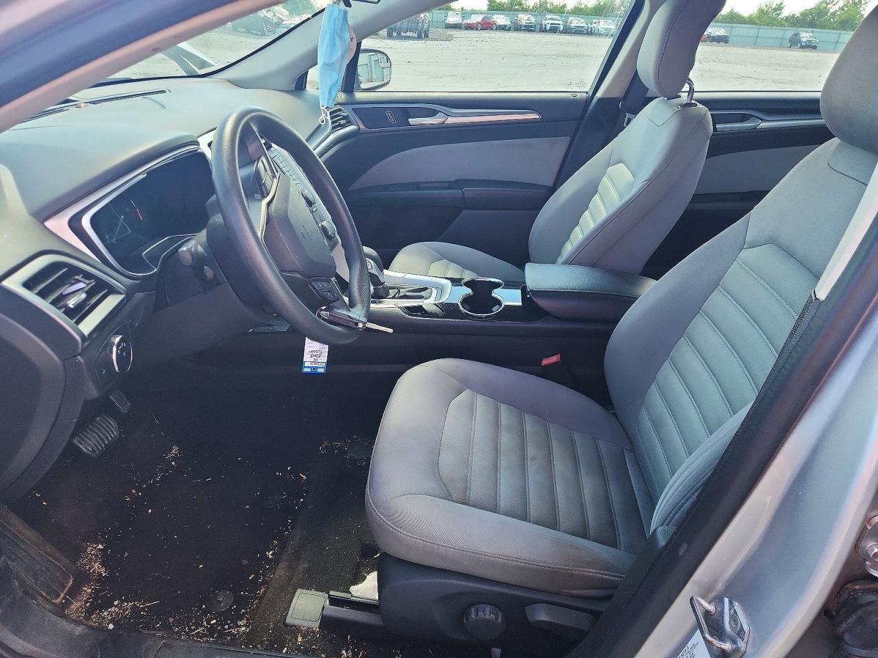 2014 Ford Fusion S Hybrid - Фото 7