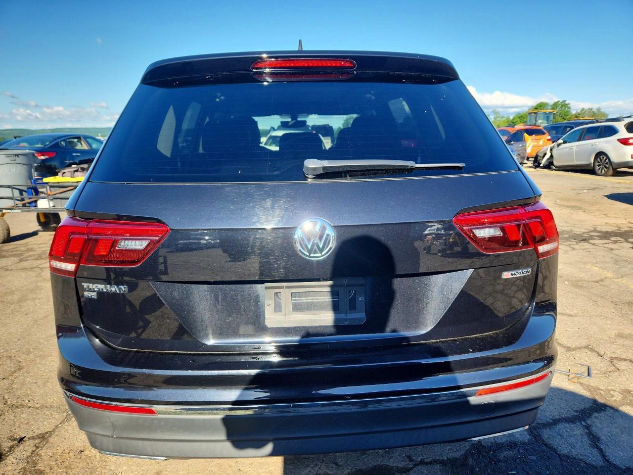 2020 Volkswagen Tiguan Se - Фото 6