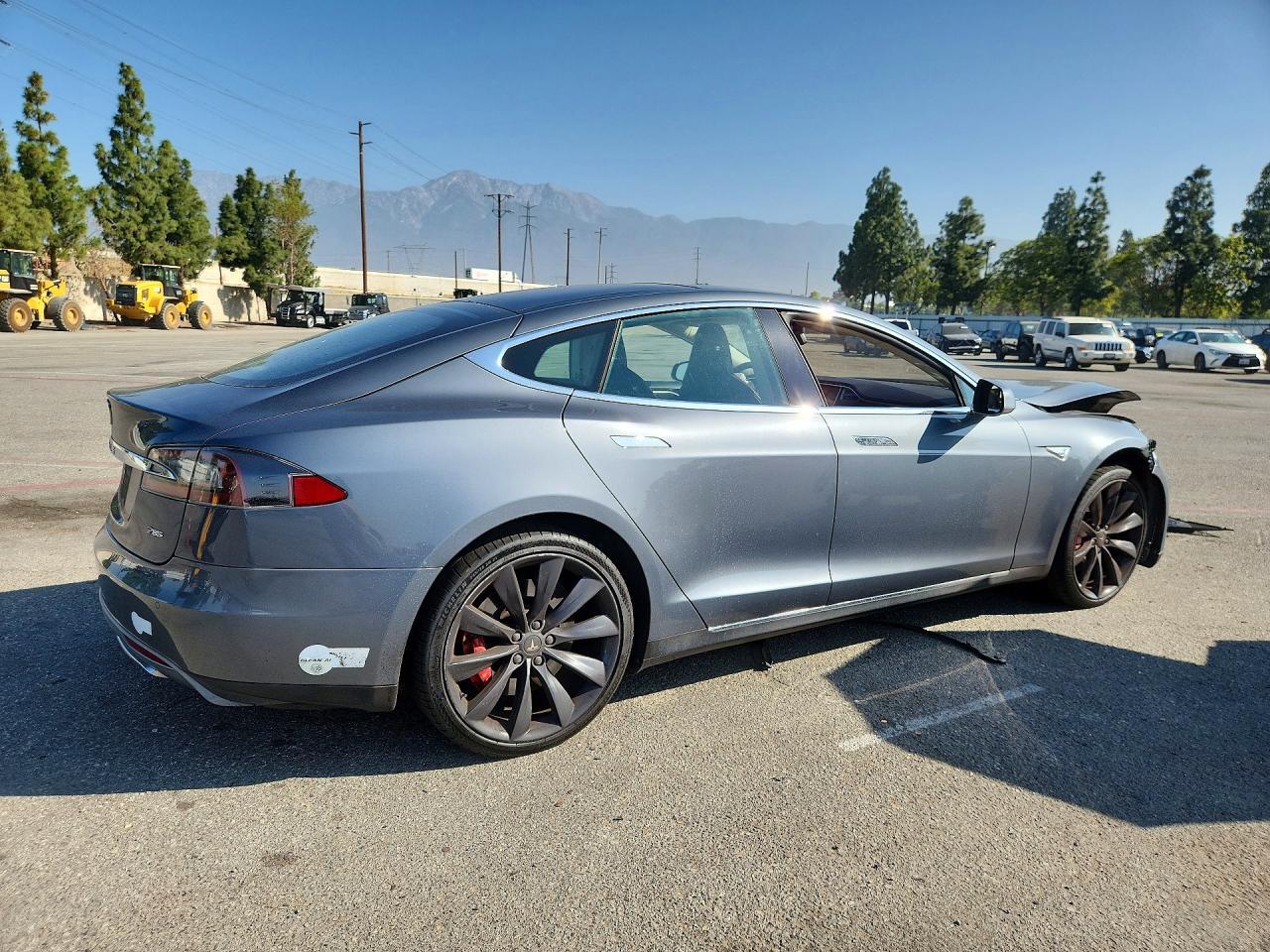 2014 Tesla Model S - Фото 3