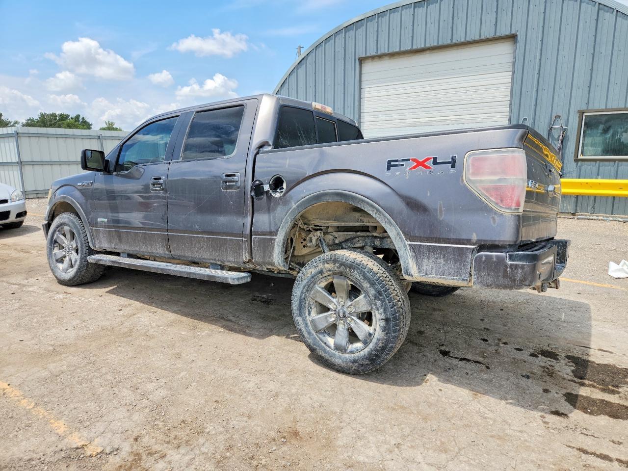 2011 Ford F150 Supercrew - Image 2