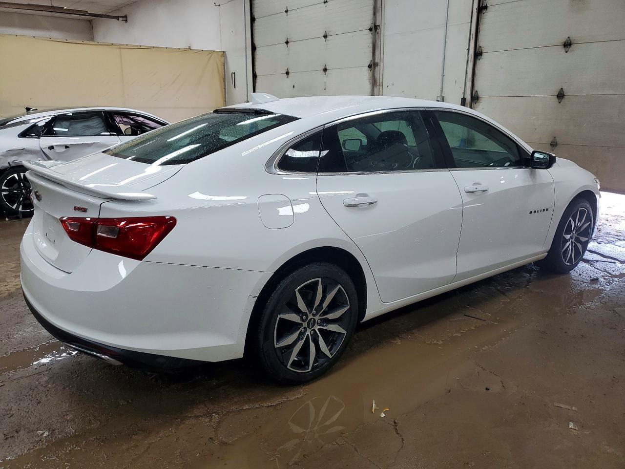 2021 Chevrolet Malibu Rs - Image 3