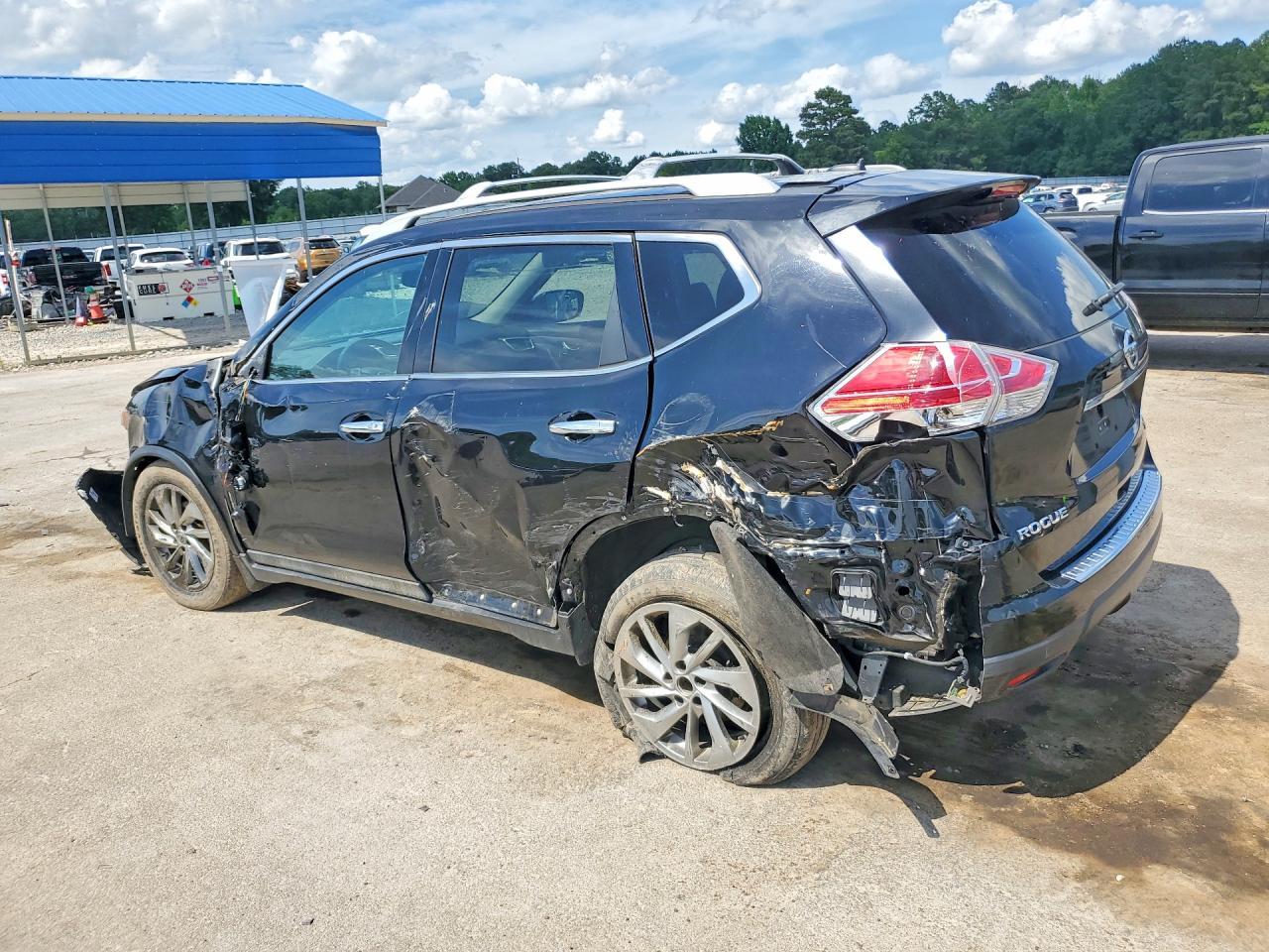 2015 Nissan Rogue Sl - Image 2