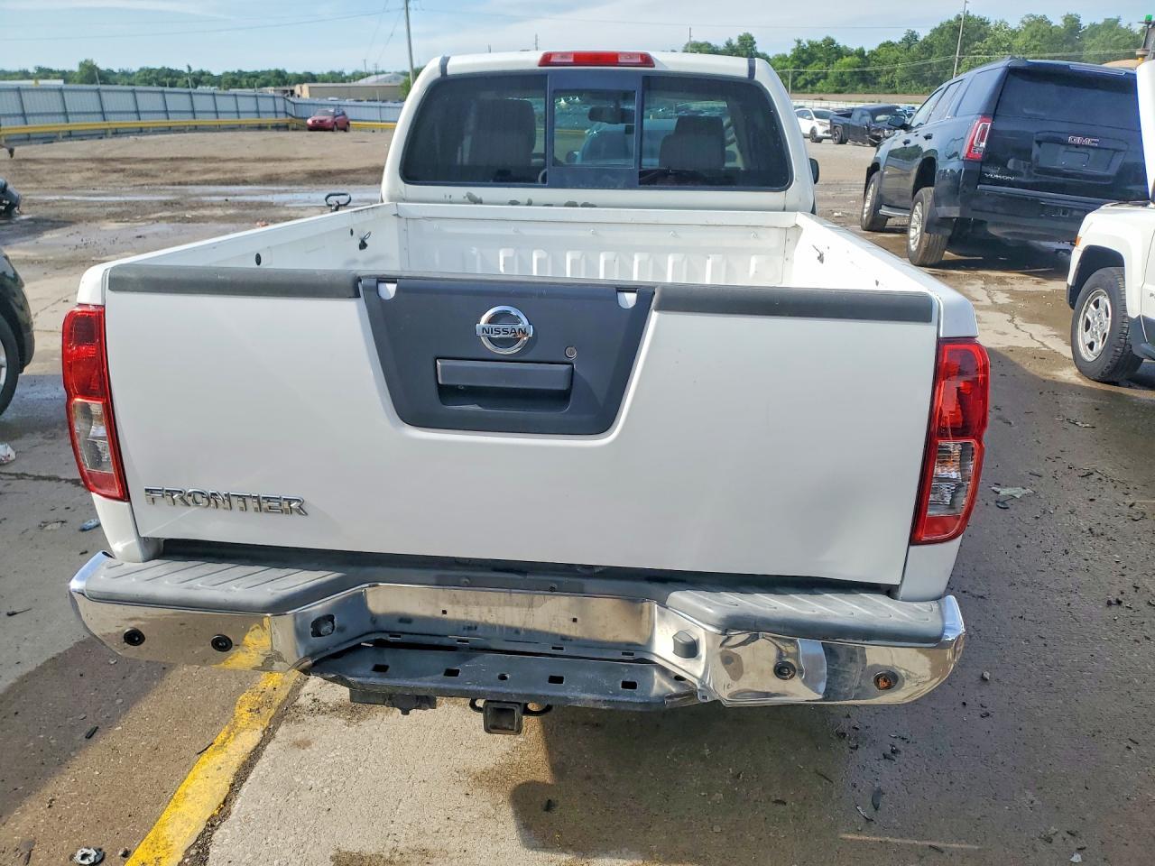 2017 Nissan Frontier Sv V6 - Фото 6