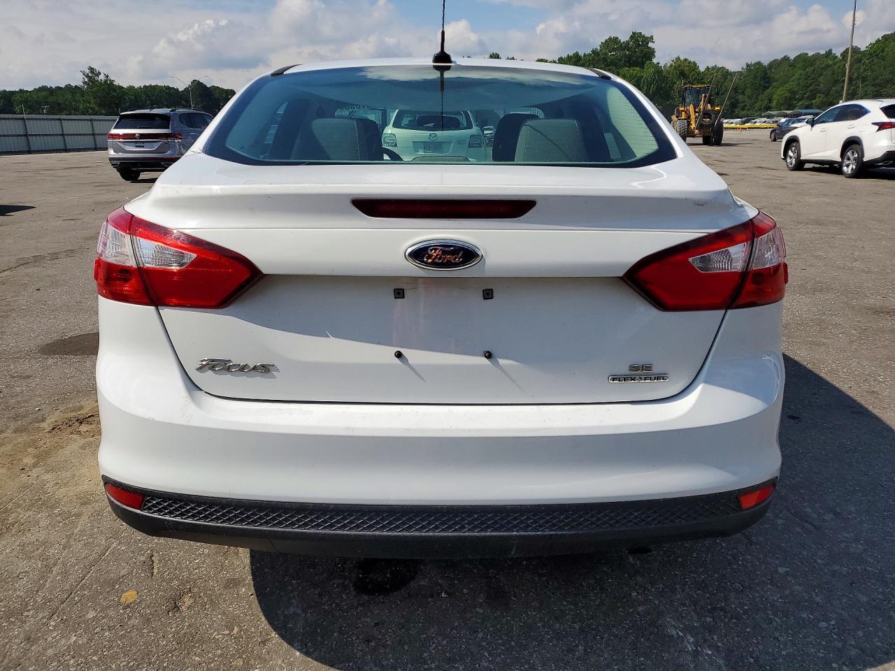 2014 Ford Focus Se - Фото 6